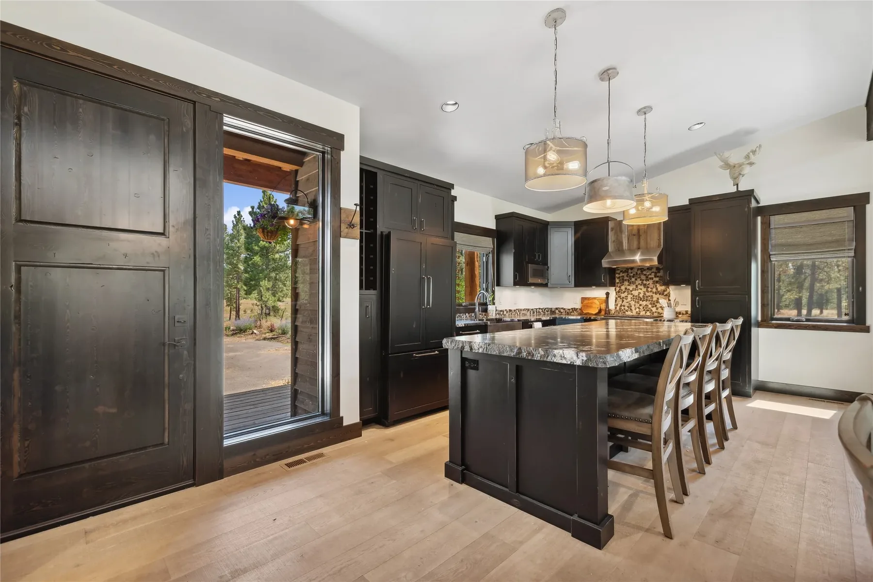 Kitchen Arrival